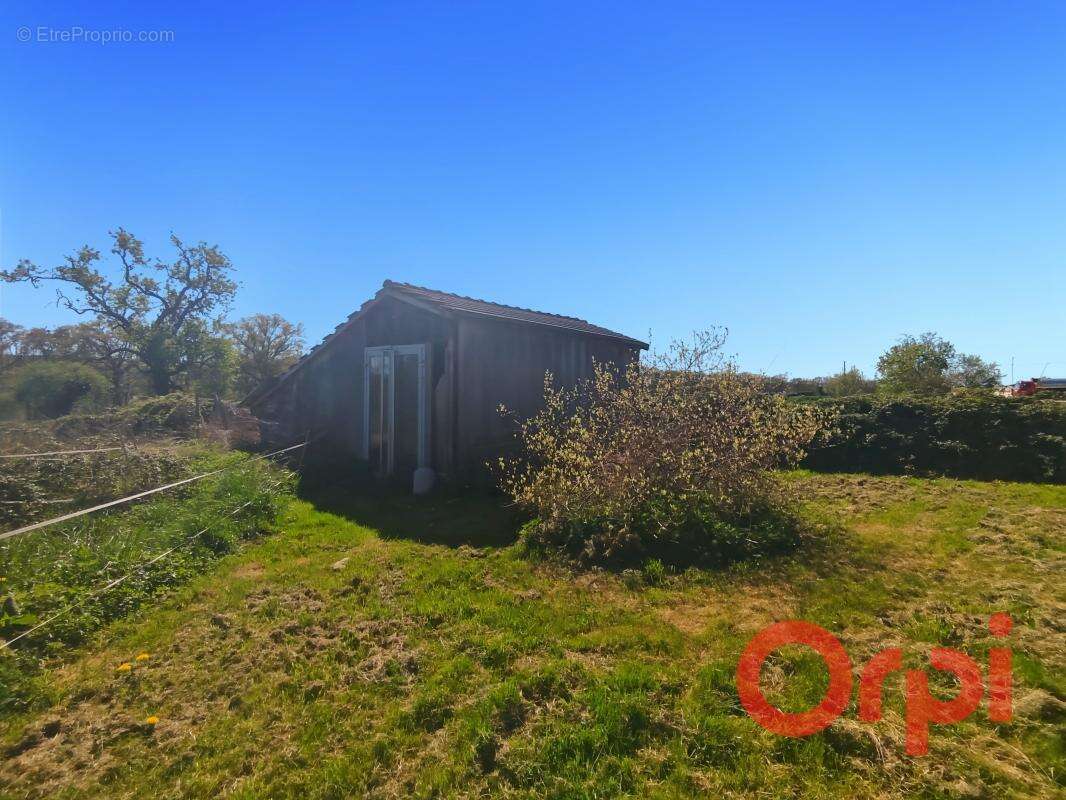 Maison à ISLE-ET-BARDAIS