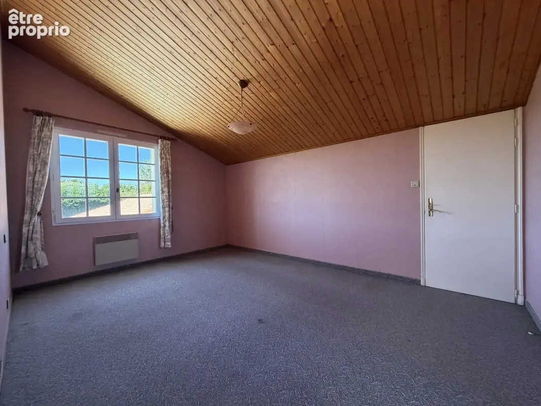 Entre AIZENAY et CHALLANS, à proximité du lac de Maché, agréable maison de pl-pied sur 1 038 m2 de terrain - photo 14