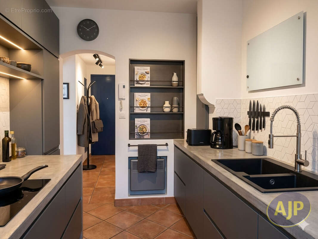 Appartement à SAINT-SEBASTIEN-SUR-LOIRE