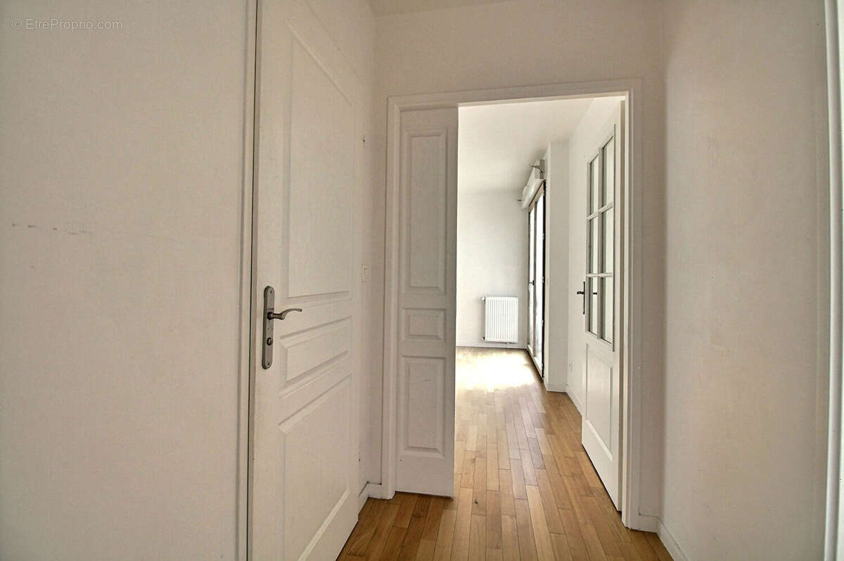 Appartement à COLOMBES