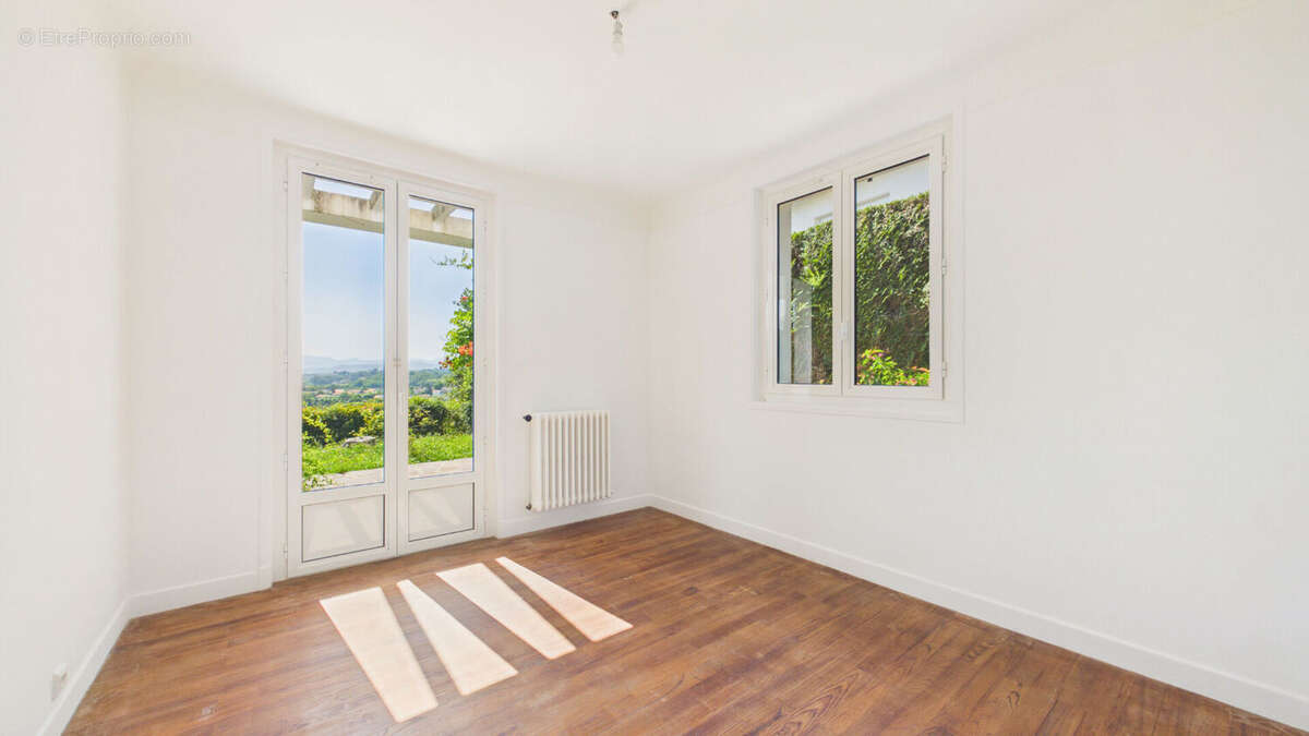 Maison Ciboure 205 m2 - photo 15