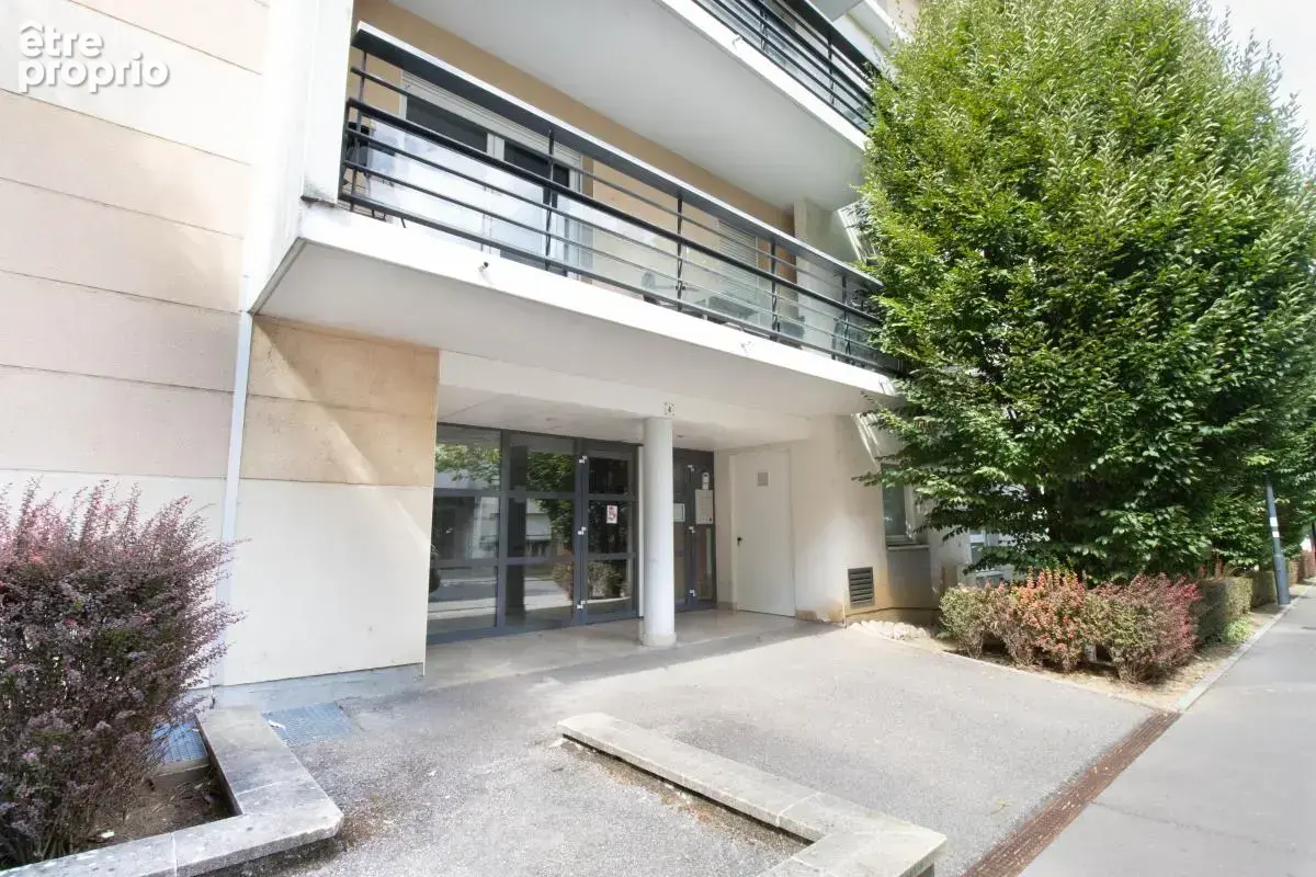 Appartement À Vendre avec ascenseur et terrasse - photo 8