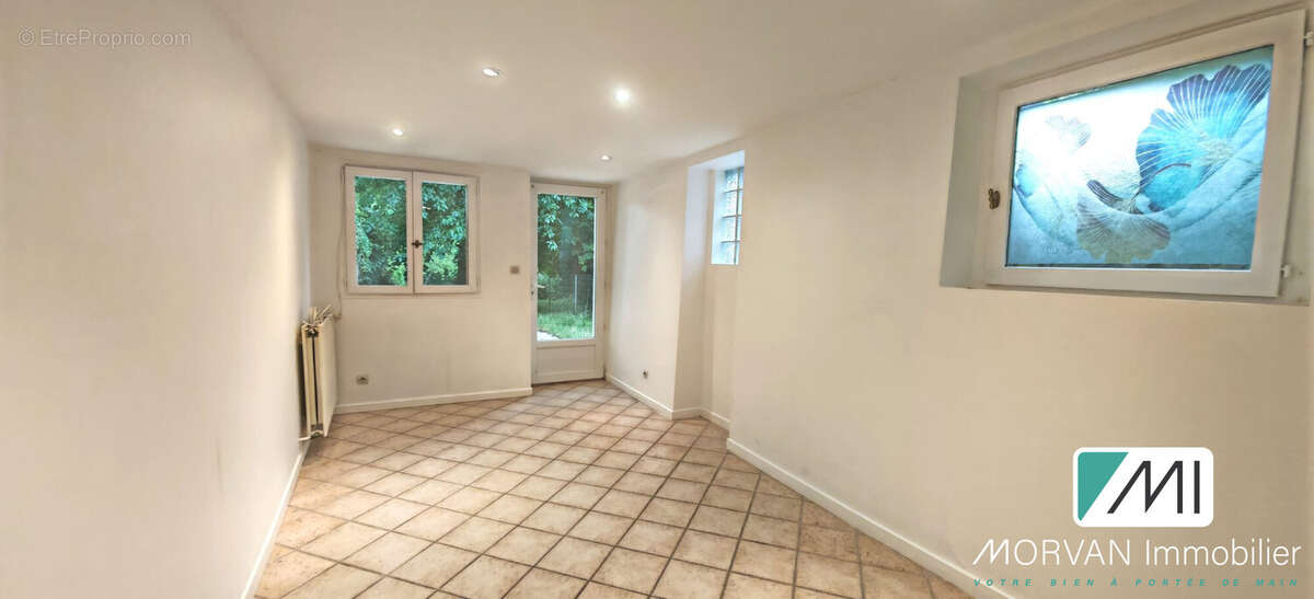 Maison à SAINT-ARNOULT-EN-YVELINES