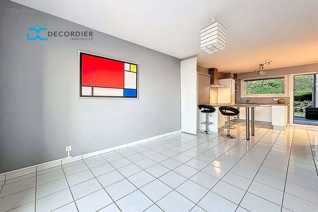 Appartement à EVIAN-LES-BAINS