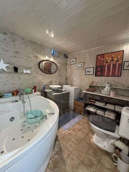 Maison 163 m² à Chalo-Saint-Mars  - photo 54