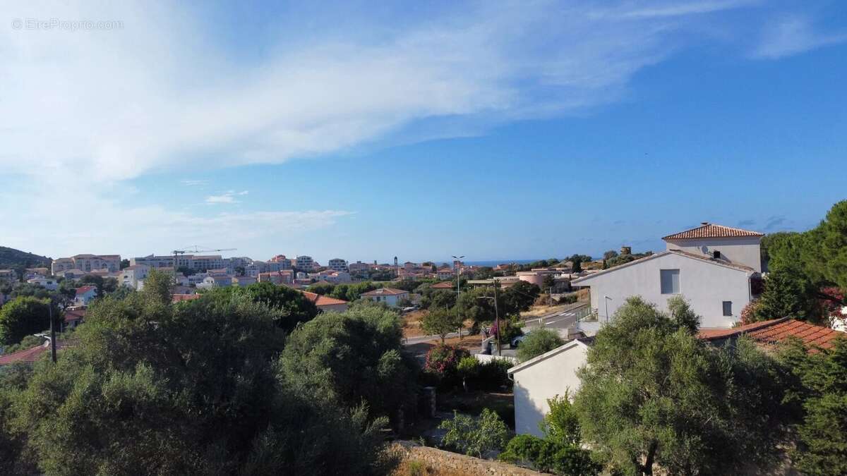 Appartement à L&#039;ILE-ROUSSE