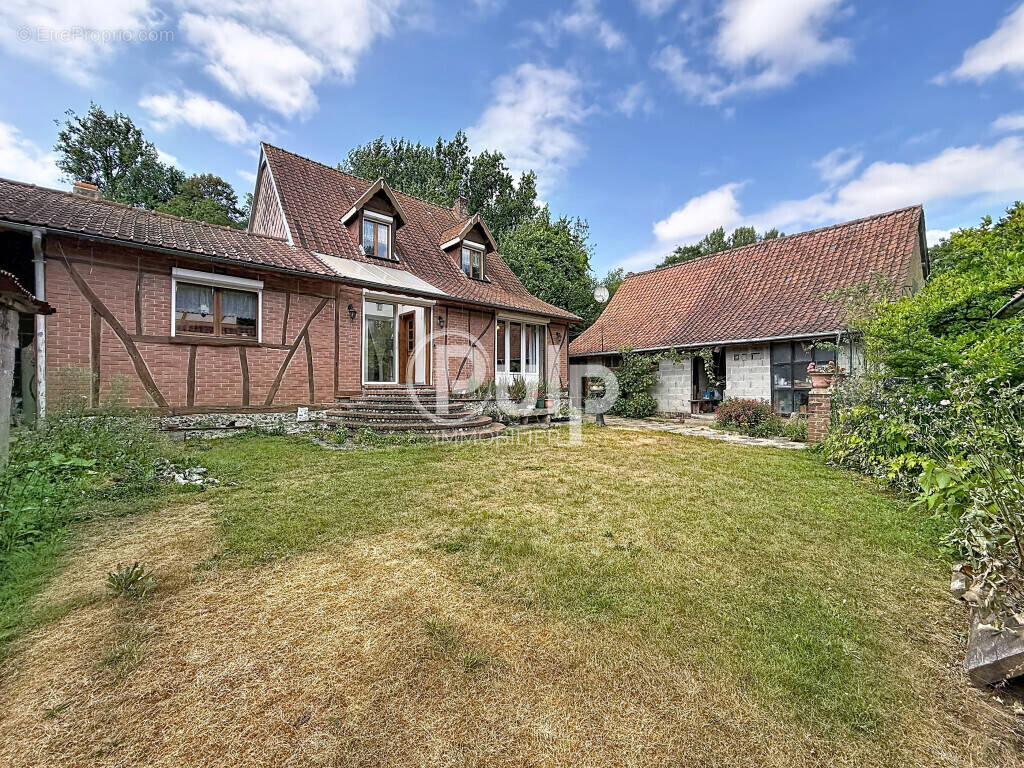 Maison à MOURIEZ