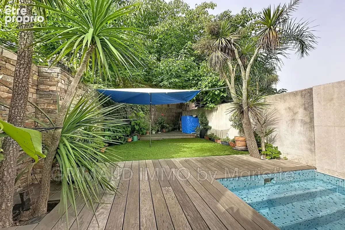 Maison 5 pièces 137 m² à vendre à Cogolin (83310) - photo 2
