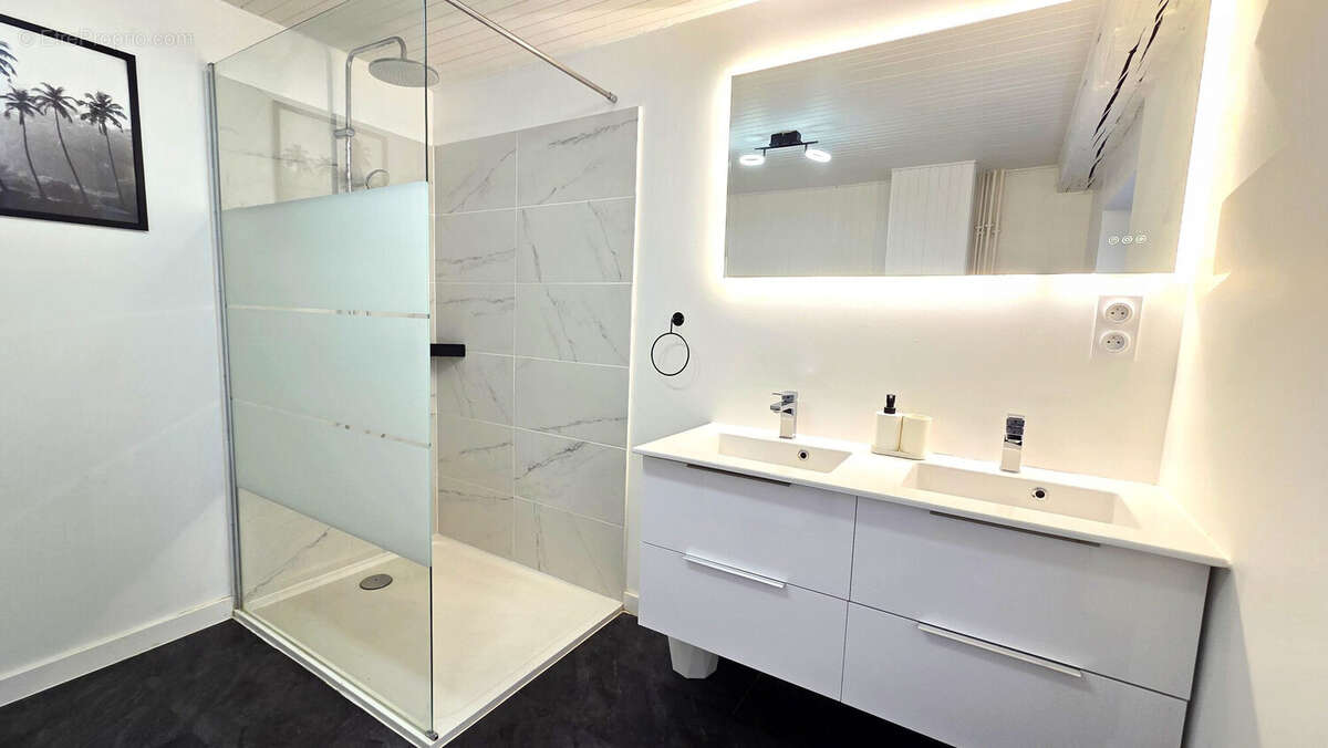 Appartement à THONON-LES-BAINS