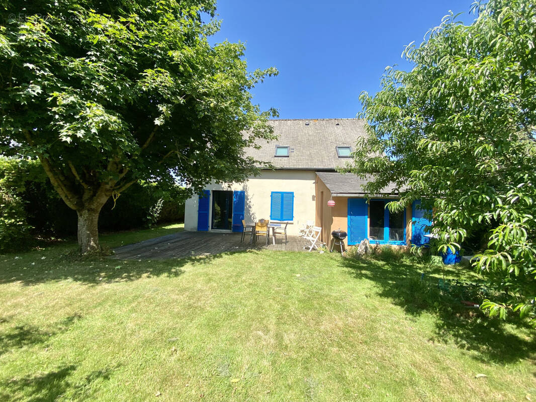 Maison à SAINT-GERMAIN-SUR-ILLE