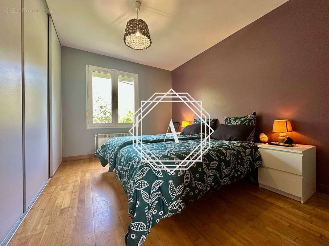 Maison à SAINTE-GENEVIEVE