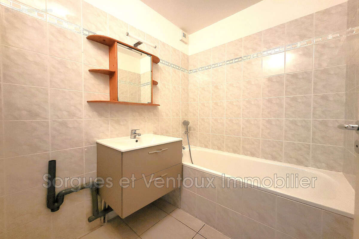 Appartement à L&#039;ISLE-SUR-LA-SORGUE