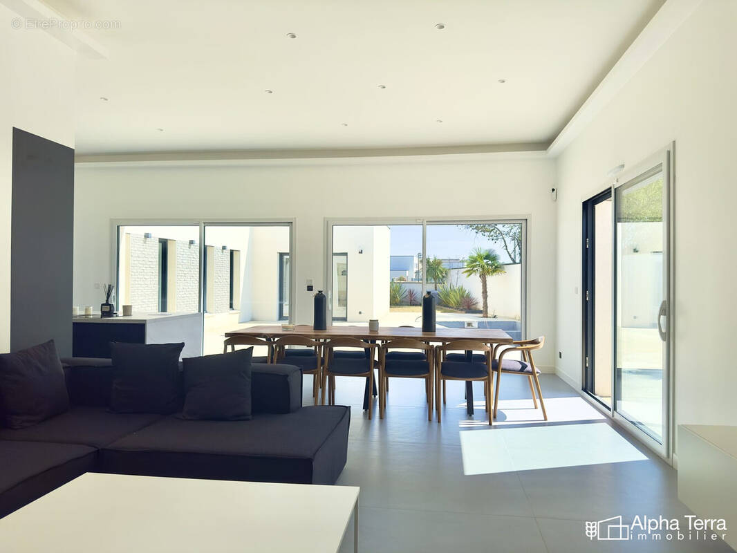 Maison 142 m² à Conteville  - photo 2