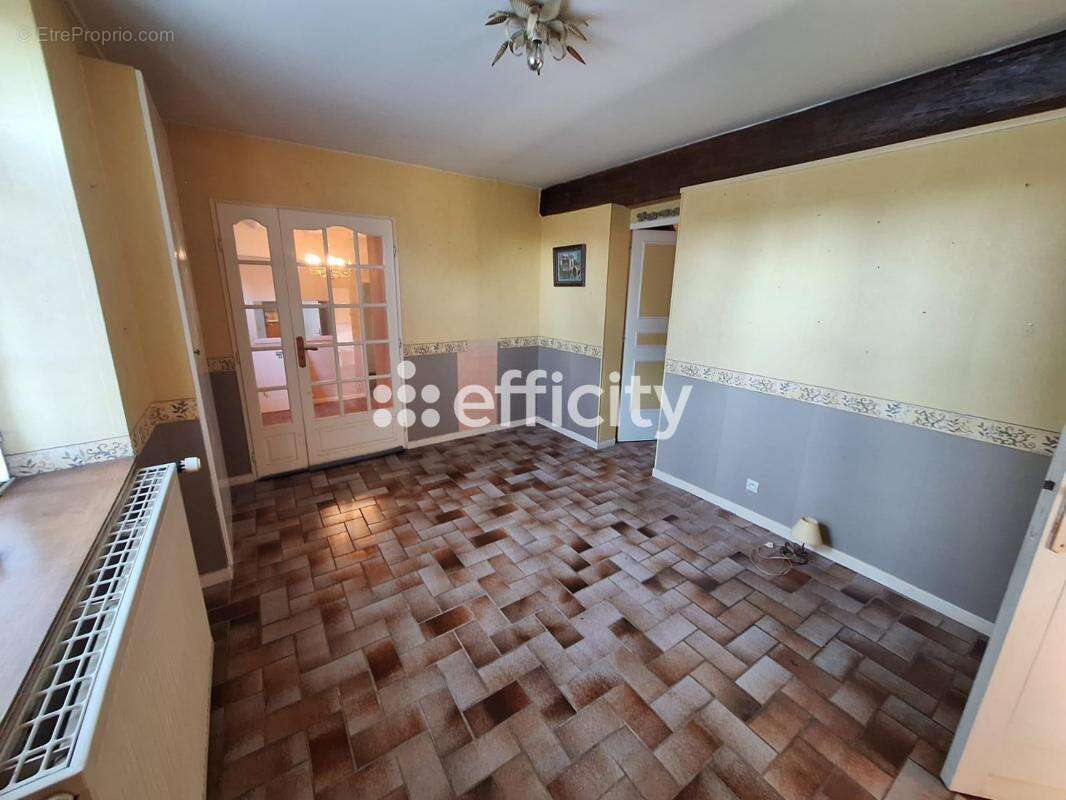 Maison à PARCE-SUR-SARTHE