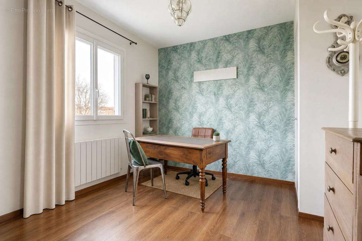 Charmante maison avec piscine à Saint-Laurent-de-Mure - photo 8