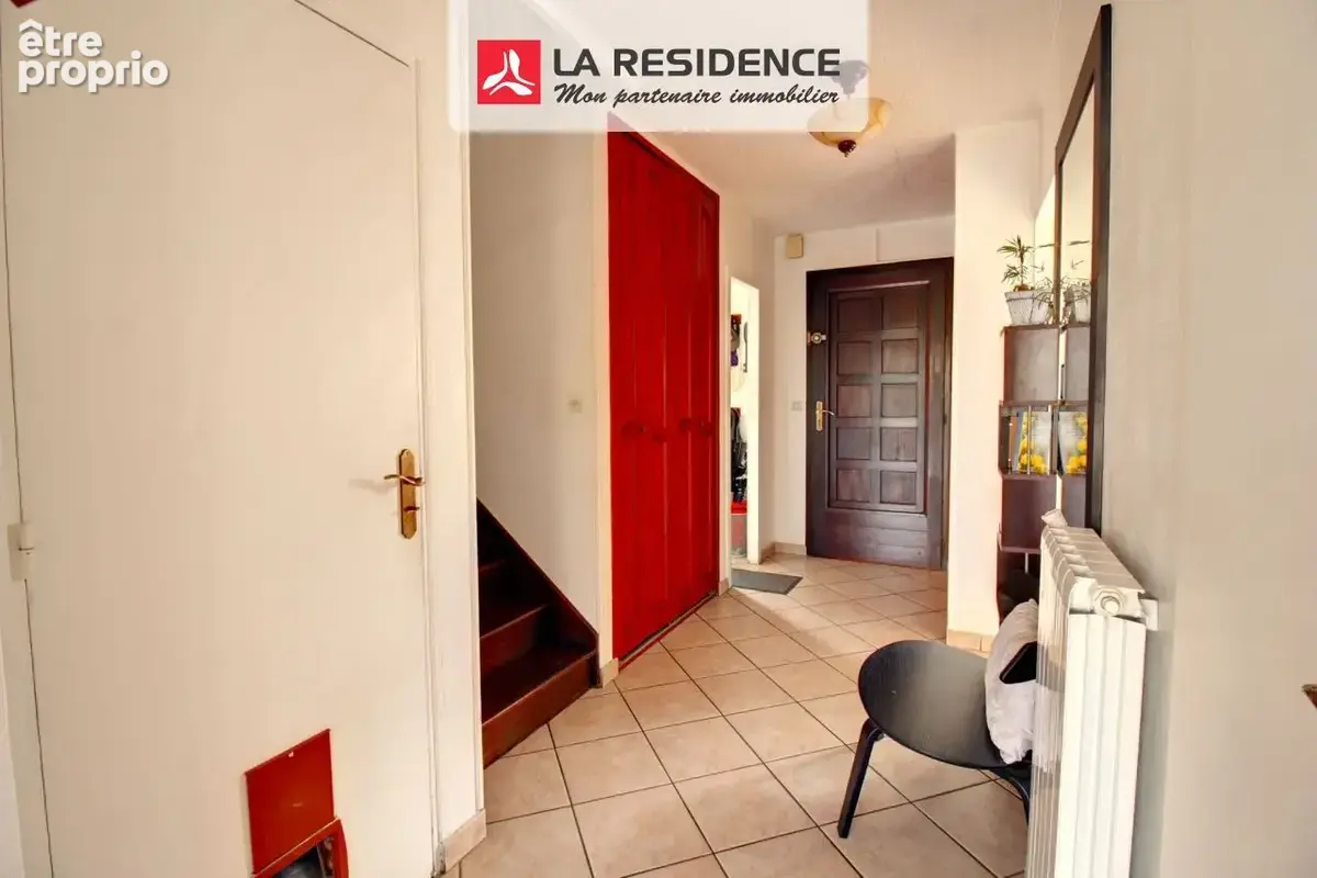 Maison 145 m² à Conflans-Sainte-Honorine  - photo 8