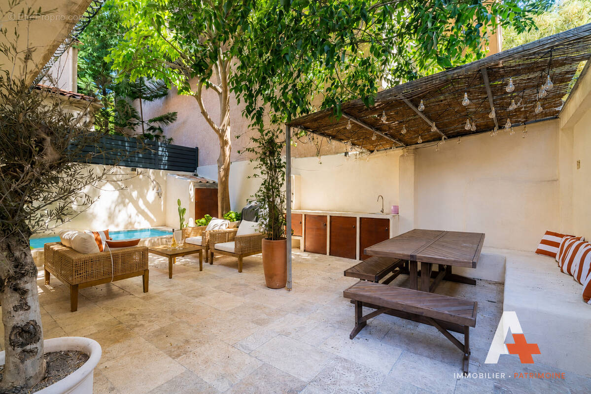 Maison à MARSEILLE-8E