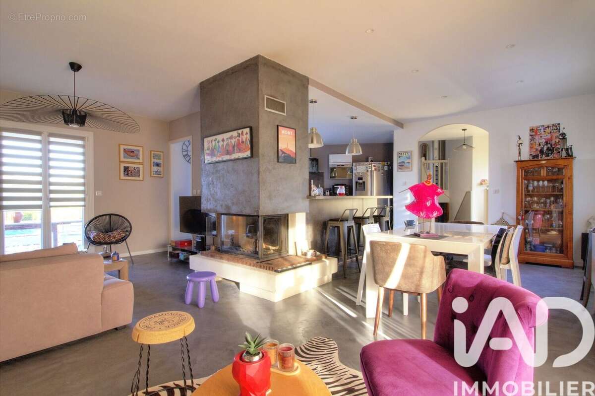 Photo 3 - Maison à SAINT-LOUP-CAMMAS