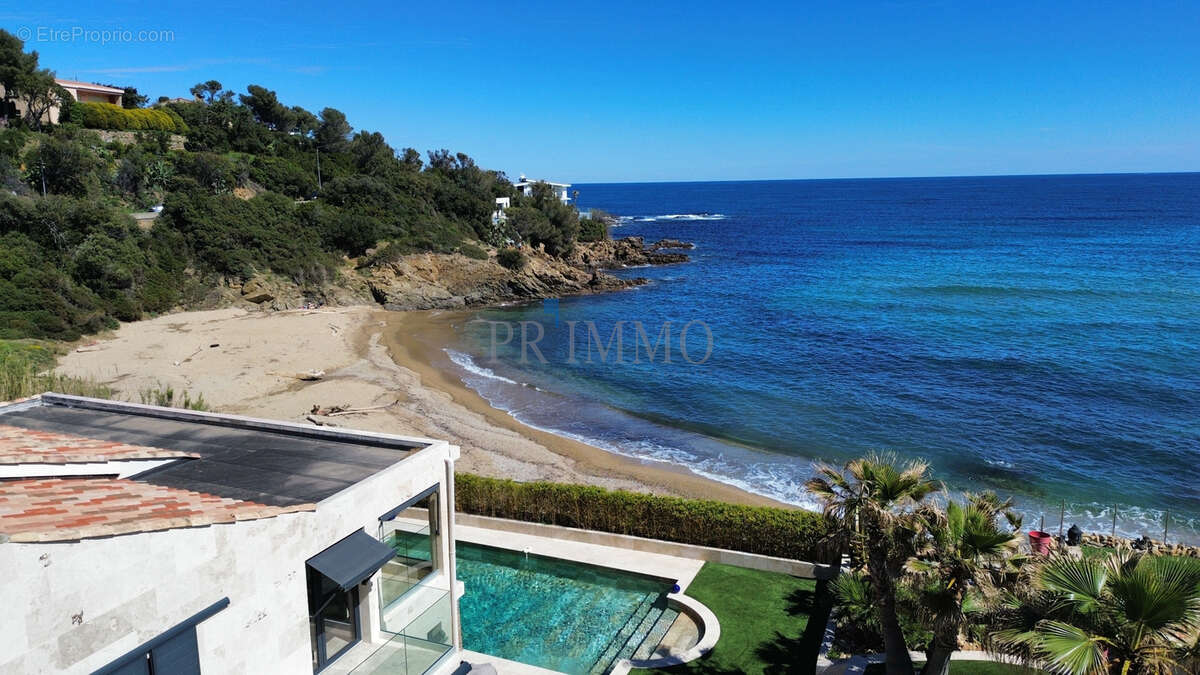 Maison à FREJUS