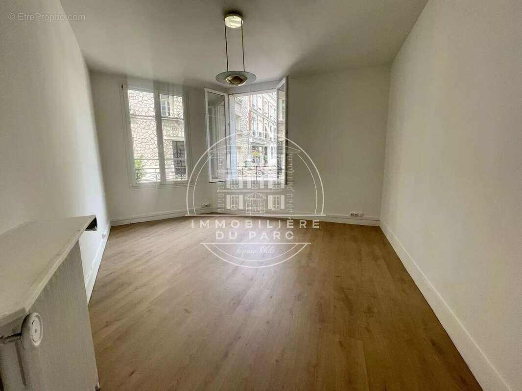 Appartement à LE VESINET