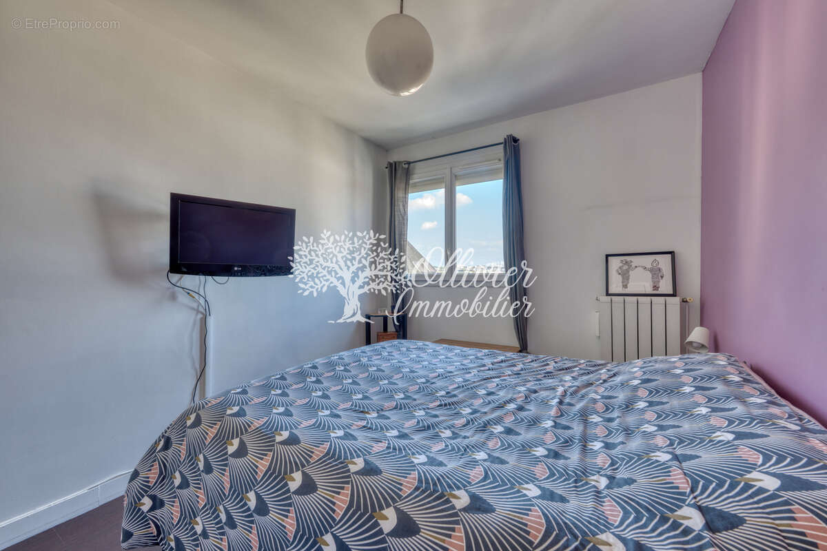 Appartement à LE PERREUX-SUR-MARNE