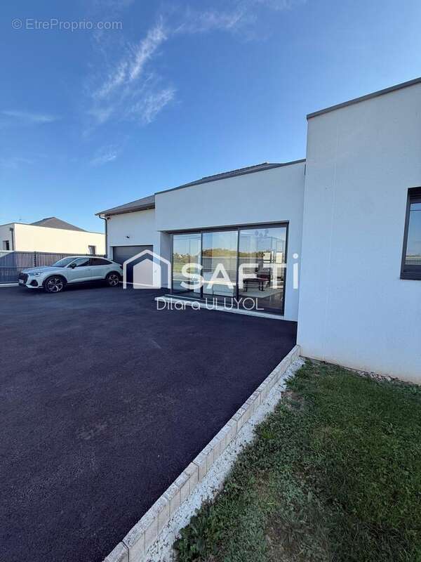 Photo 2 - Maison à ERBRAY