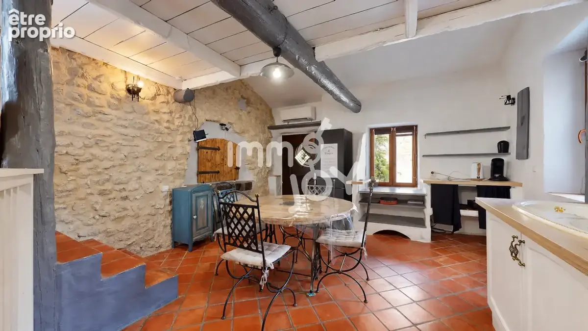 Maison en pierres au coeur du village d'OUVEILLAN - photo 7