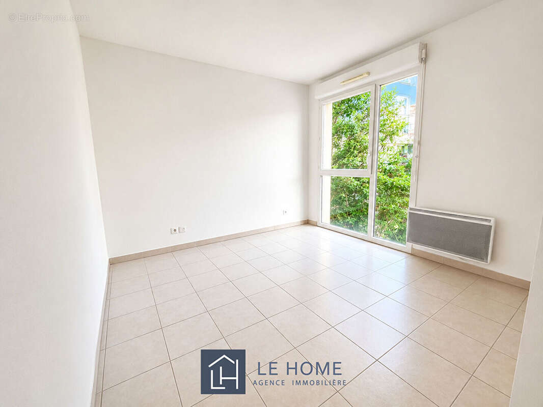 Appartement à TASSIN-LA-DEMI-LUNE