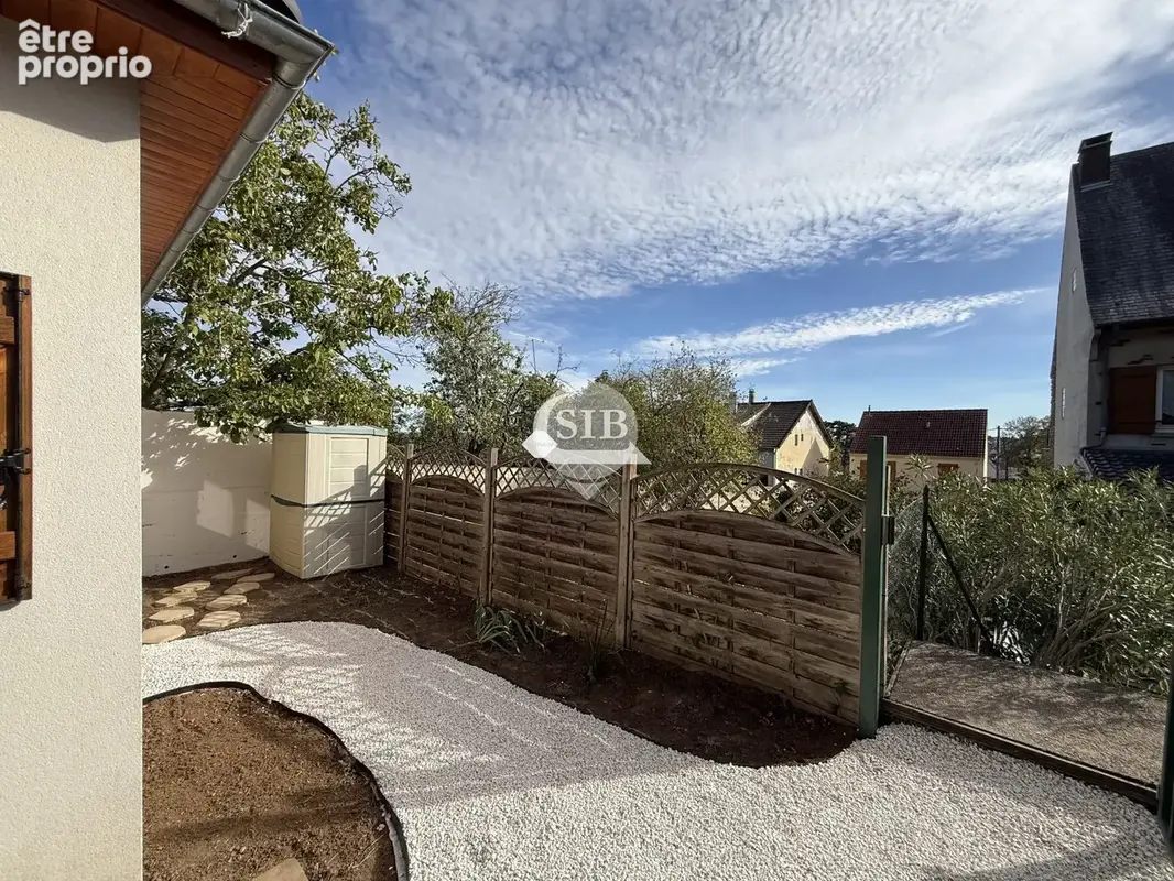 Maison 1 pièce 18 m² à vendre à La Ville-Du-Bois (91620) - photo 4