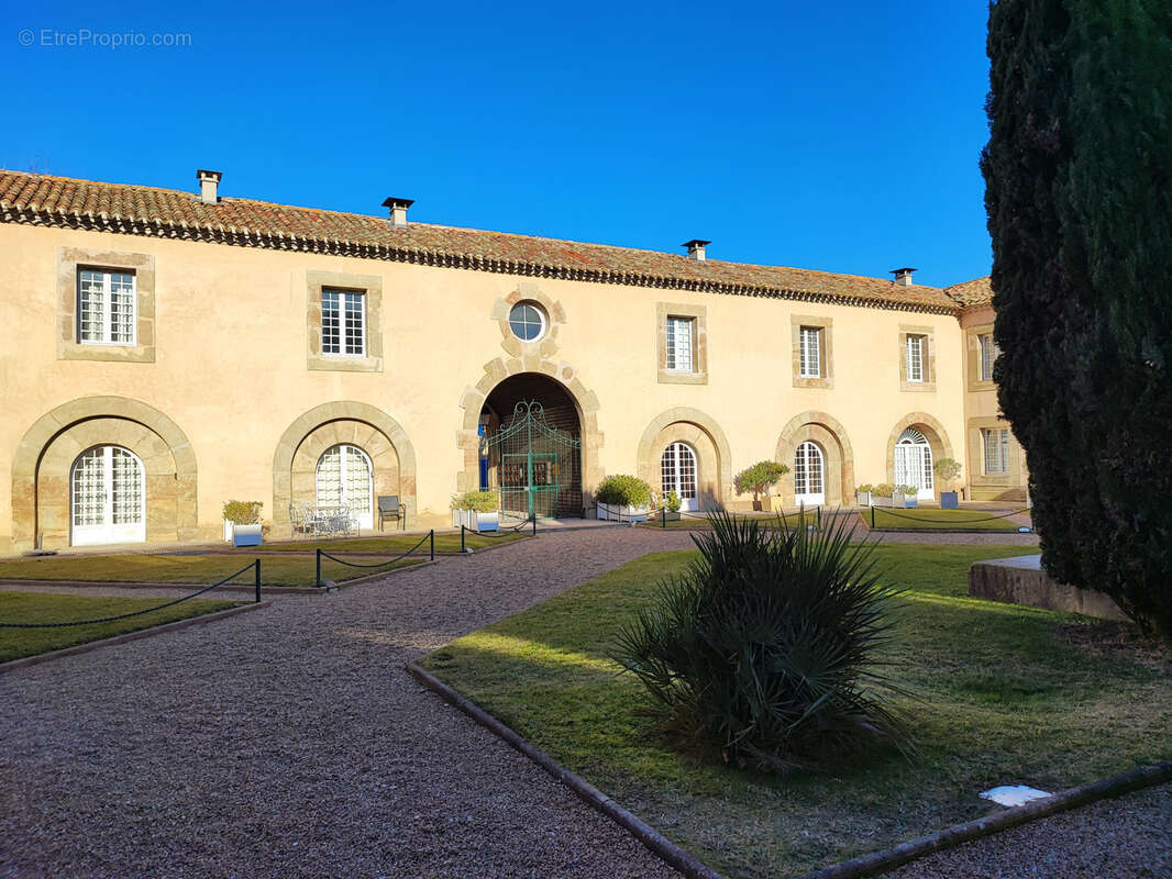 Appartement à LA REDORTE