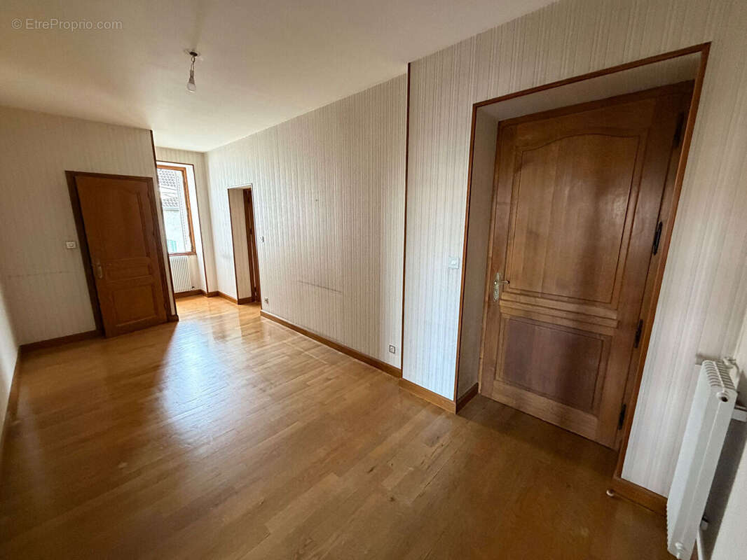 Appartement à LE CREUSOT