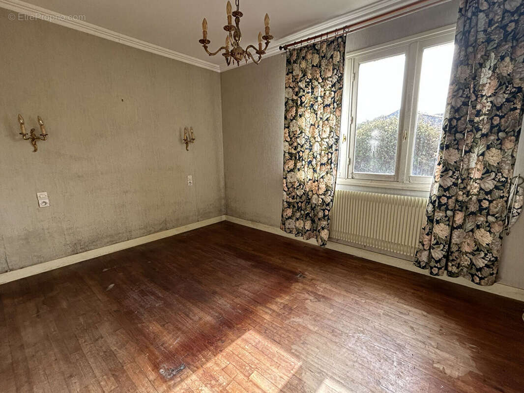 Maison à PLOUIGNEAU