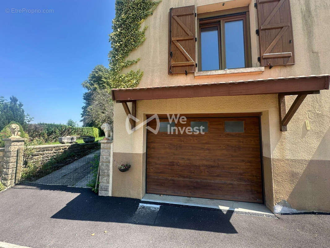 Maison 106 m² à Vaux-Les-Mouzon  - photo 2