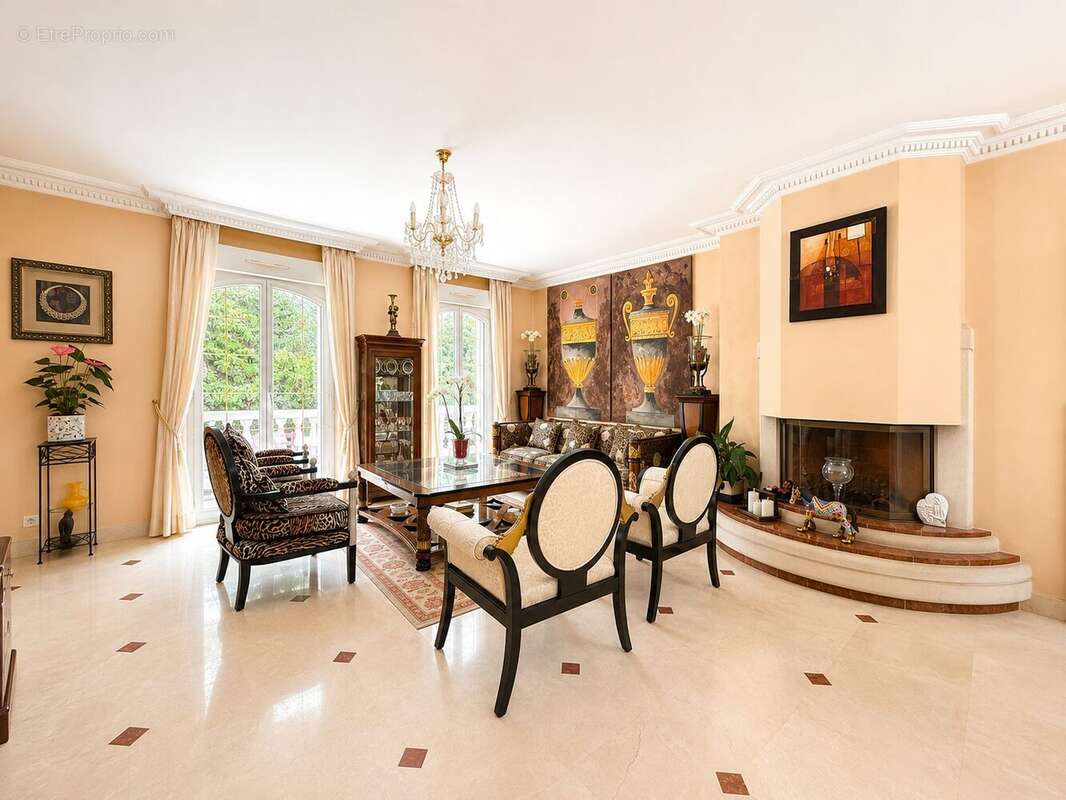 Maison à LE PLESSIS-TREVISE