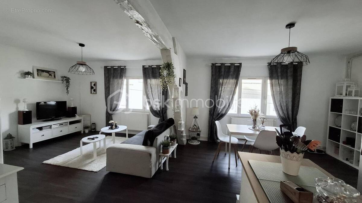 Appartement à MEREVILLE