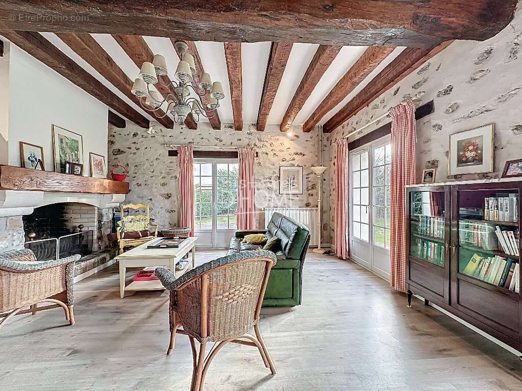 Maison à LA FERTE-GAUCHER