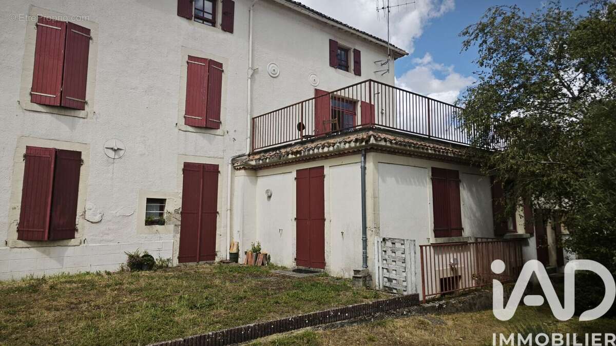 Photo 2 - Appartement à PAMPLIE