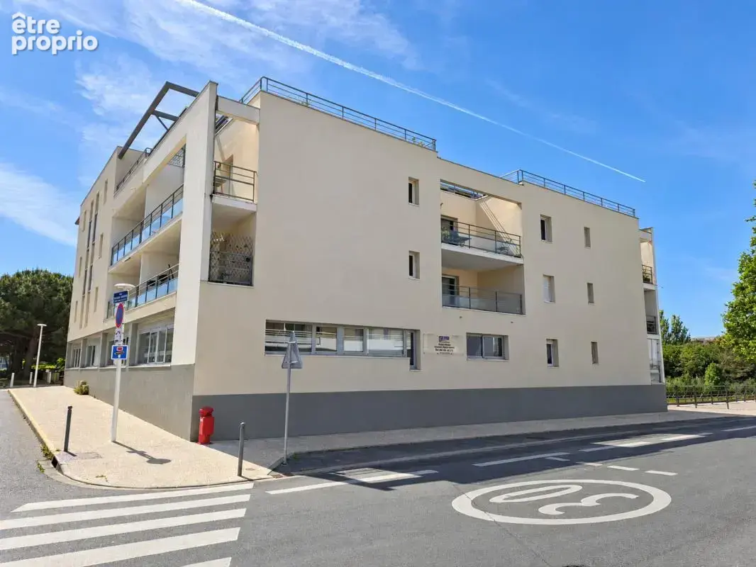 La rochelle – les minimes – t3 rénové 66 m² – loggia – ascenseur - photo 12