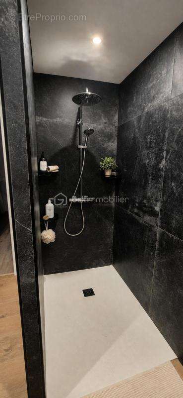 Appartement à FOUGERES