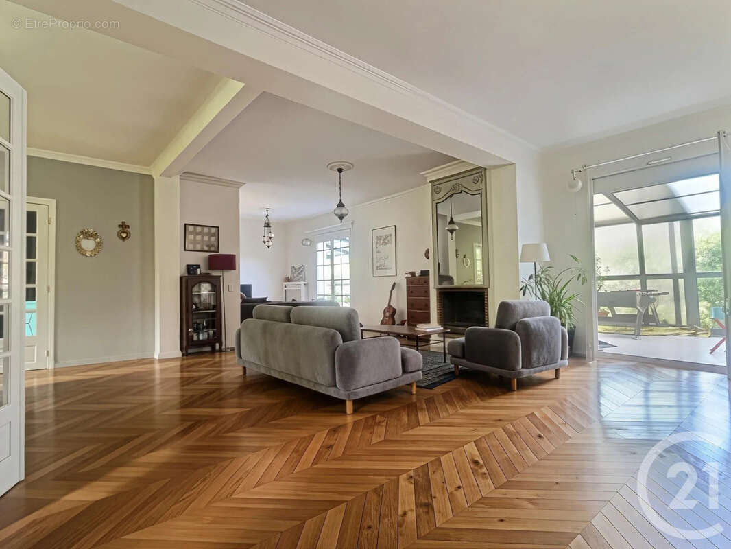 Maison à AULNAY-SOUS-BOIS