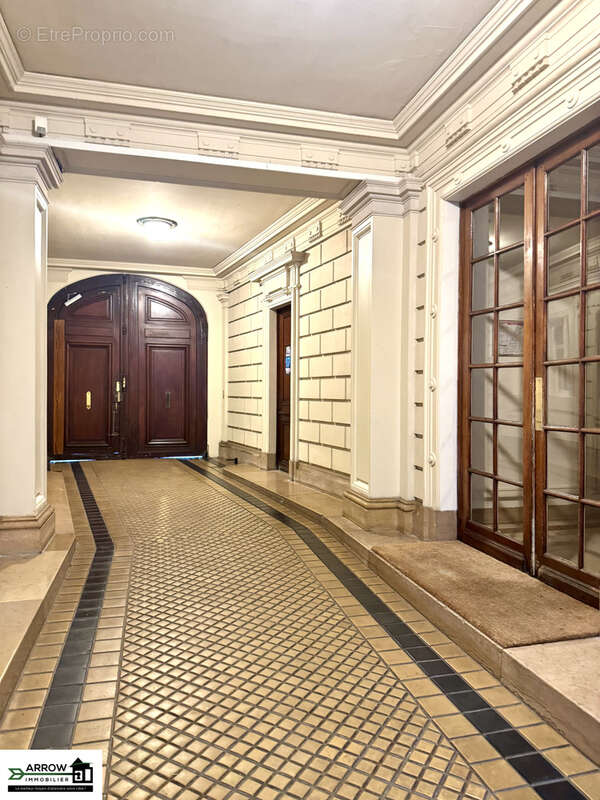 Appartement à PARIS-6E