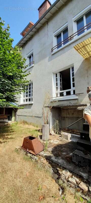 Maison lumineuse  à Saint-Junien - photo 8