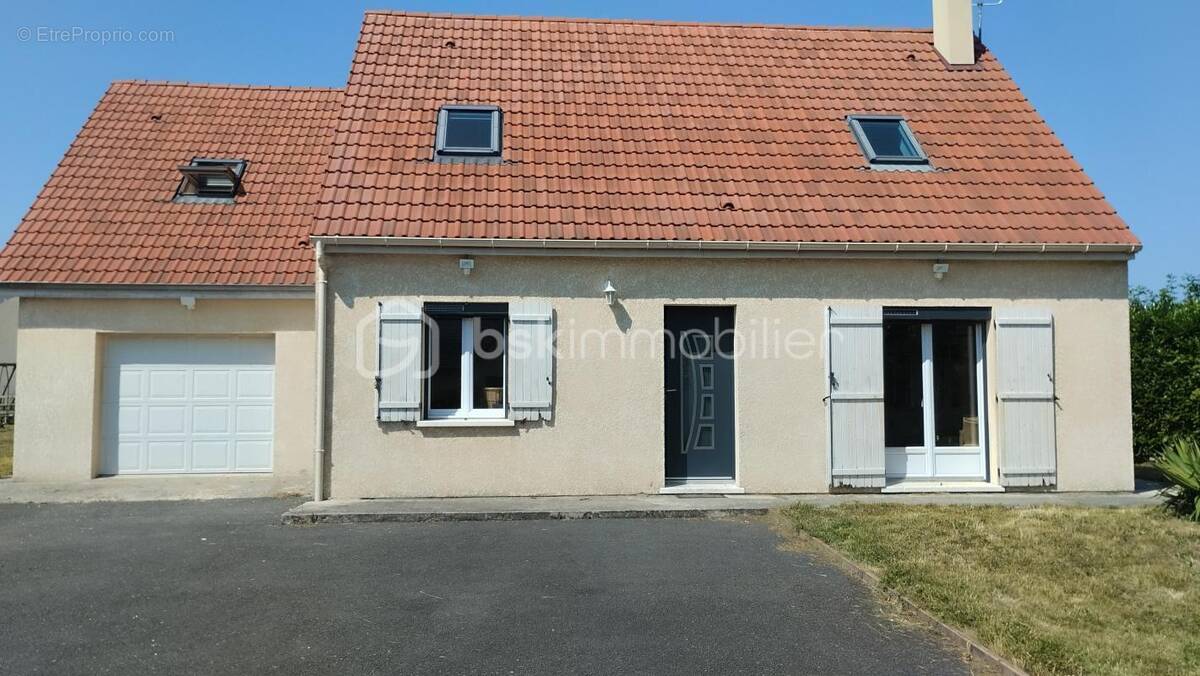 Maison à DONNEMARIE-DONTILLY