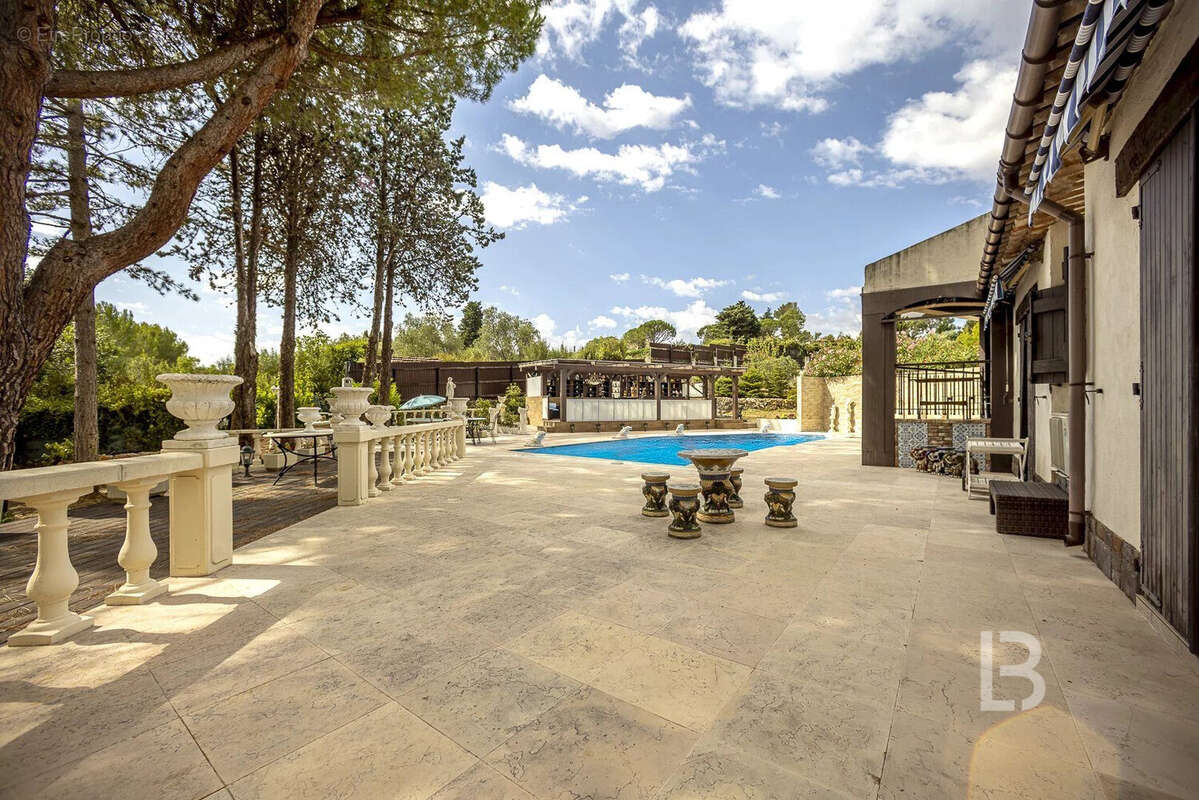 Maison à MOUANS-SARTOUX