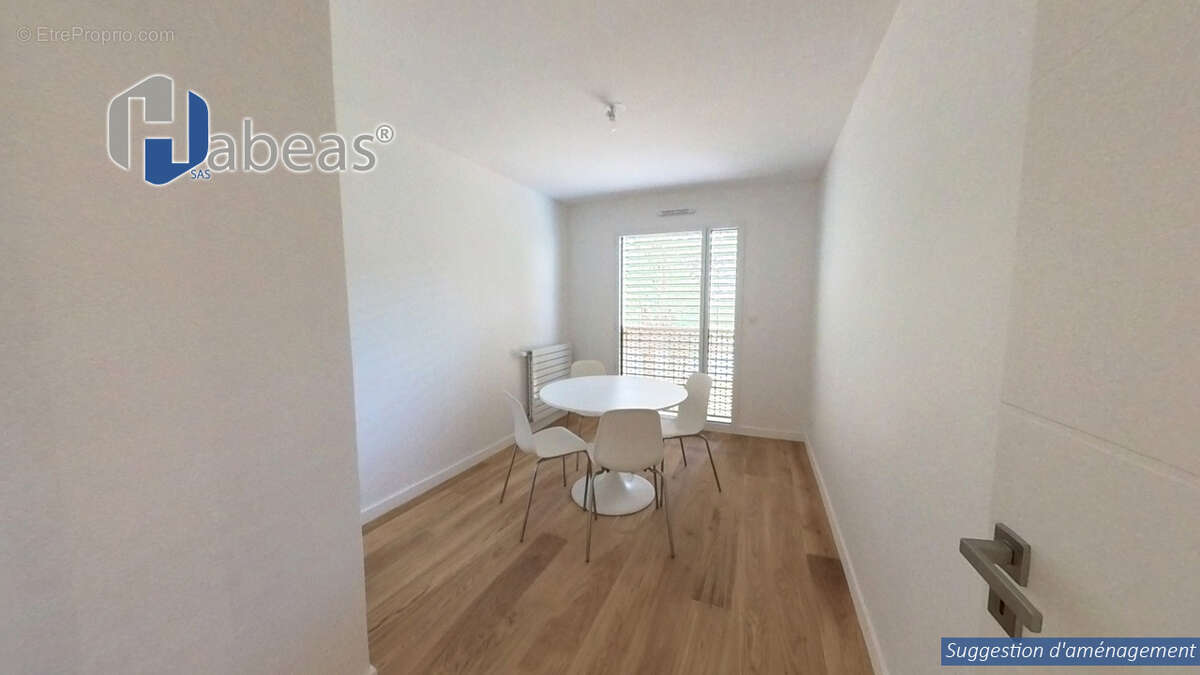 Appartement T4 de 89m² avec terrasse et garages - photo 18