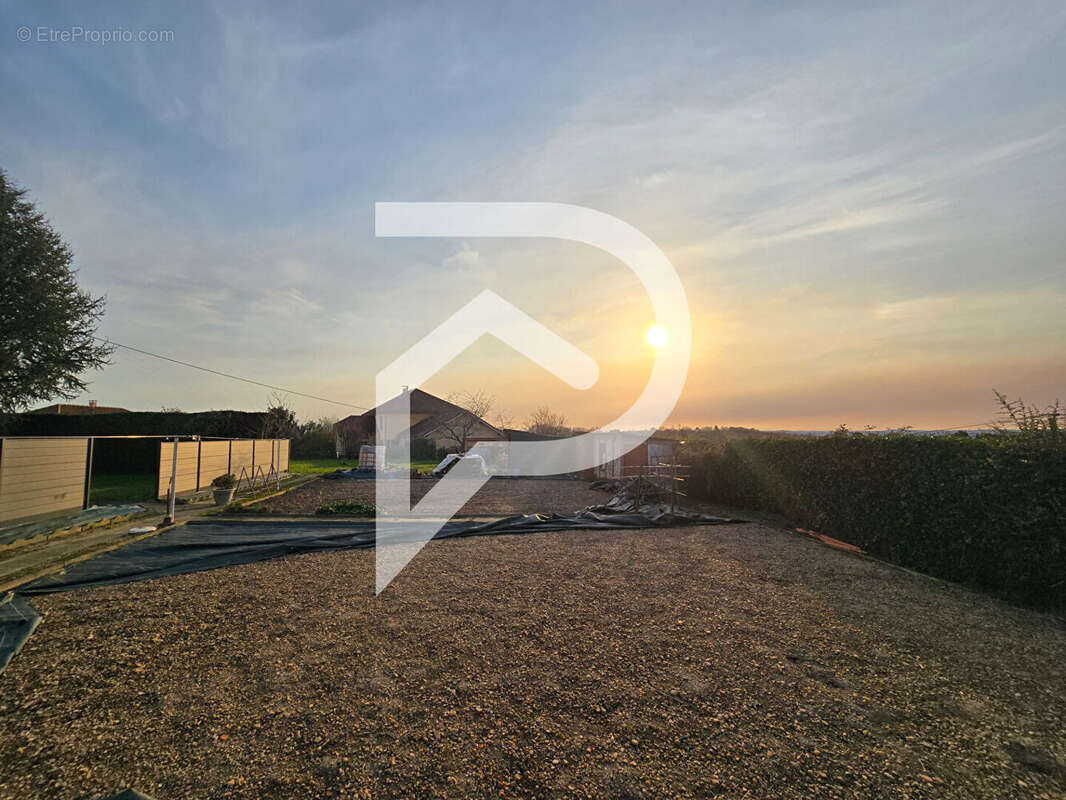 Maison à ARTHEZ-DE-BEARN