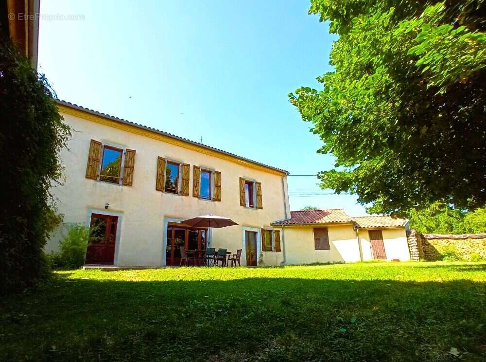 Maison à SAINTE-MARIE