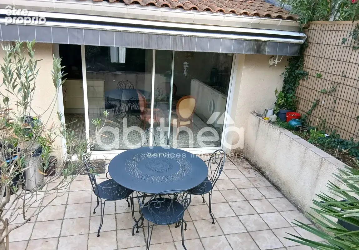 ANGOULEME Maison de ville de 100 m2 avec terrasse et un petit coin verdure - photo 2