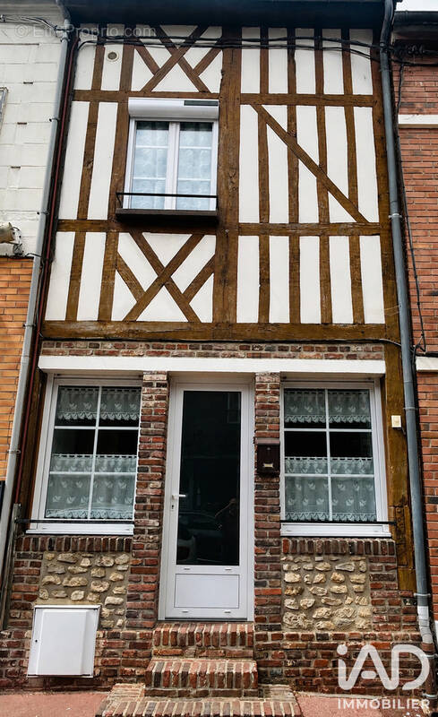 Photo 1 - Maison à NEUFCHATEL-EN-BRAY