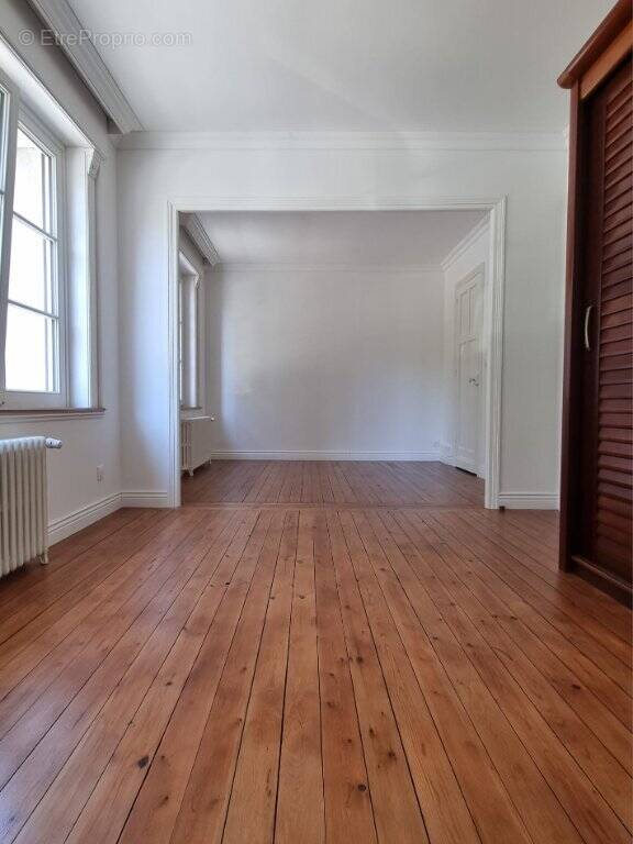 Appartement à LA MADELEINE